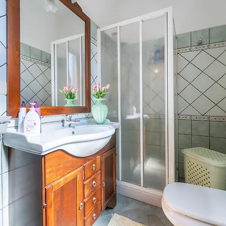 Affittasardegna- Quadri Paganini Apartment *